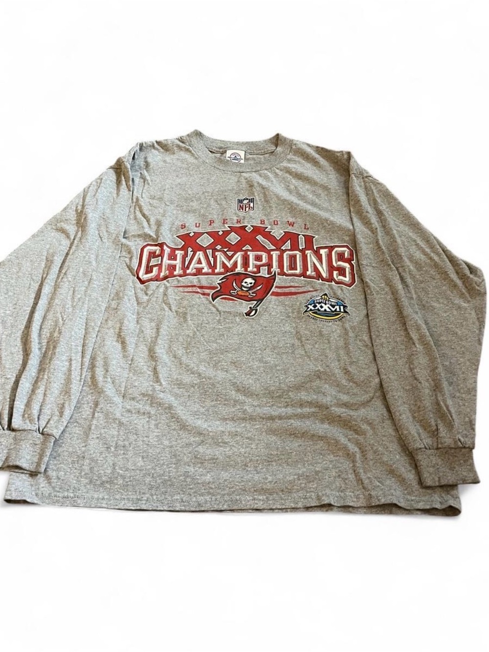 Vintage Tampa Bay Buccaneers 2003 Super Bowl Mens Gray Graphic Shirt Size L. In